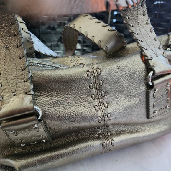 Purse - Picture 2 of 3